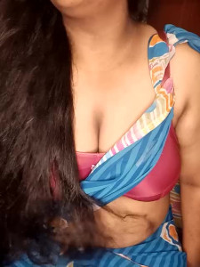 Watch Hottie_Honey recorded live streams from Stripchat on 2024/05/01, Cam Archive