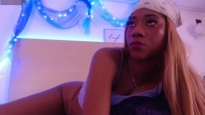 Watch MalaikaJonns_ recorded live streams from Stripchat on 2024/04/30, Cam Archive