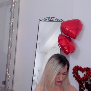 Watch LeylaRoss recorded live streams from BongaCams on 2024/02/20, Cam Archive