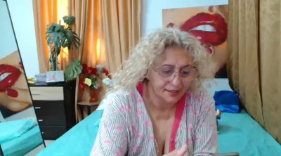 Watch maturelady4u recorded live streams from Stripchat on 2024/04/25, Cam Archive