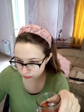 Watch DienkaGreen recorded live streams from Stripchat on 2024/04/23, Cam Archive