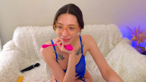 Watch melody_lin recorded live streams from Chaturbate on 2024/04/12, Cam Archive