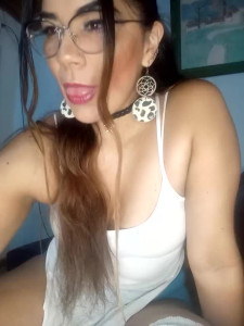 Watch luna_dumont recorded live streams from Stripchat on 2024/04/19, Cam Archive