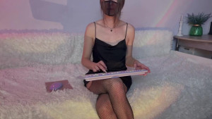 Watch mia_greenwald recorded live streams from Chaturbate on 2024/04/12, Cam Archive