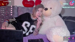 Watch camelliabrenon recorded live streams from Chaturbate on 2024/05/13, Cam Archive