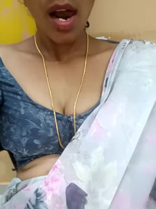 Watch ravalii recorded live streams from Stripchat on 2024/08/06, Cam Archive