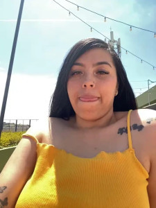 Allyson_Jonees