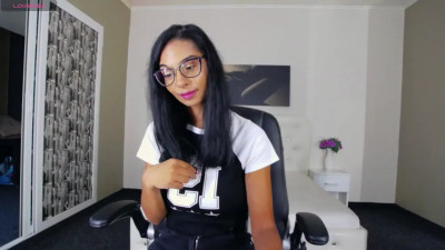 Watch AylaHill recorded live streams from Stripchat on 2024/09/18, Cam Archive