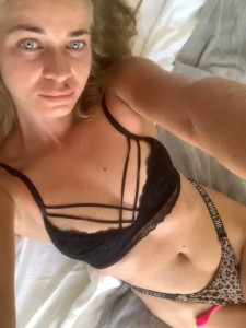Watch oliv_porn recorded live streams from Stripchat on 2024/09/27, Cam Archive
