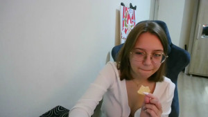 Watch cutie_vikkie recorded live streams from Chaturbate on 2024/10/07, Cam Archive