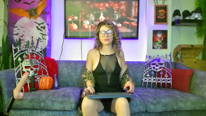 Watch oriana_thomson2 recorded live streams from Chaturbate on 2024/10/29, Cam Archive