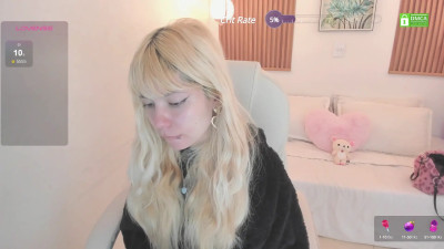 Watch laukyubey recorded live streams from Stripchat on 2024/11/21, Cam Archive