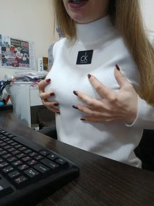 Watch EmmiHot recorded live streams from BongaCams on 2025/01/24, Cam Archive