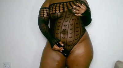 Watch Cuddle_Bear recorded live streams from Stripchat on 2025/02/08, Cam Archive