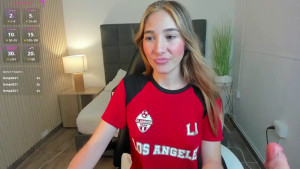 Watch clara_gil recorded live streams from Chaturbate on 2025/02/12, Cam Archive