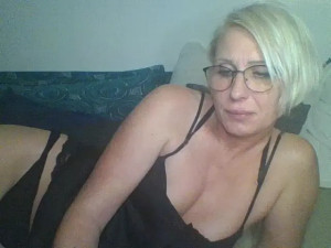 Watch Thea_Rosi recorded live streams from Stripchat on 2025/02/12, Cam Archive