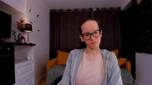 Watch lynettebails recorded live streams from Chaturbate on 2025/02/15, Cam Archive