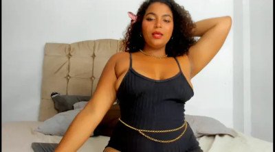 Watch marie_curvy recorded live streams from Stripchat on 2025/02/26, Cam Archive