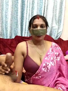 Watch Queen_Dolly recorded live streams from Stripchat on 2025/03/03, Cam Archive