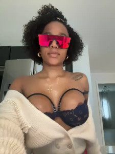 Watch Black_Dolll recorded live streams from Stripchat on 2025/03/03, Cam Archive