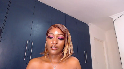 Watch VeryGoodBadGirl1 recorded live streams from Stripchat on 2025/03/05, Cam Archive