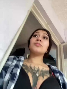 Mia_Sr