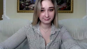 Watch sweetie_foxx recorded live streams from Stripchat on 2025/03/16, Cam Archive
