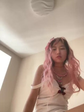 Watch YaoXin520 recorded live streams from Stripchat on 2025/03/18, Cam Archive
