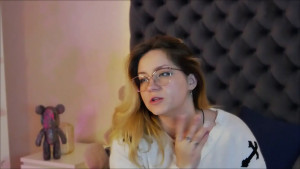 Watch briarre recorded live streams from Chaturbate on 2025/03/19, Cam Archive