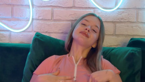Watch milanabalmain recorded live streams from Chaturbate on 2025/03/19, Cam Archive