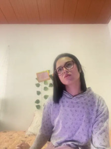 Watch Evelin_miller97 recorded live streams from Stripchat on 2025/03/20, Cam Archive