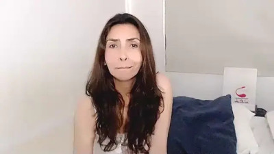 Watch monicasmile recorded live streams from Chaturbate on 2025/03/22, Cam Archive