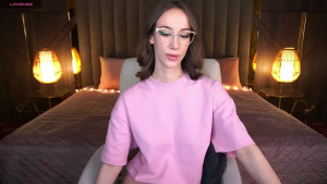 Watch evelyn_rush1 recorded live streams from Chaturbate on 2025/03/23, Cam Archive