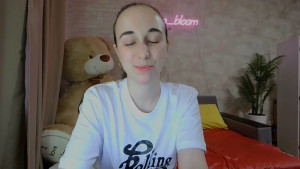 Anika_bloom