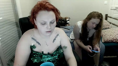 Watch Glooomy recorded live streams from CAM4 on 2025/03/25, Cam Archive