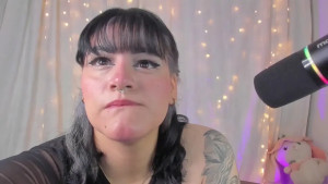 Watch aleja_rossi recorded live streams from Chaturbate on 2025/03/25, Cam Archive
