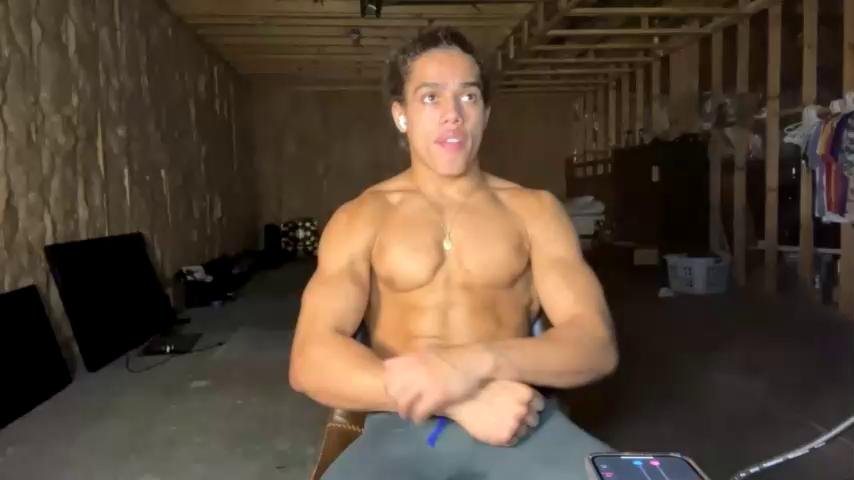 Watch itsmaddmax recorded live streams from Chaturbate on 2023/11/20, Cam Archive