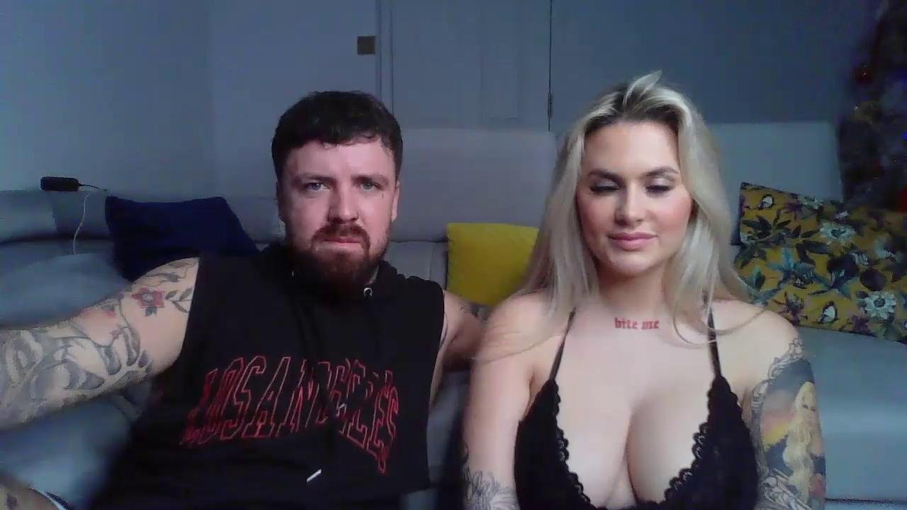 Watch britishbeautys recorded live streams from Chaturbate on 2023/12/22, Cam Archive