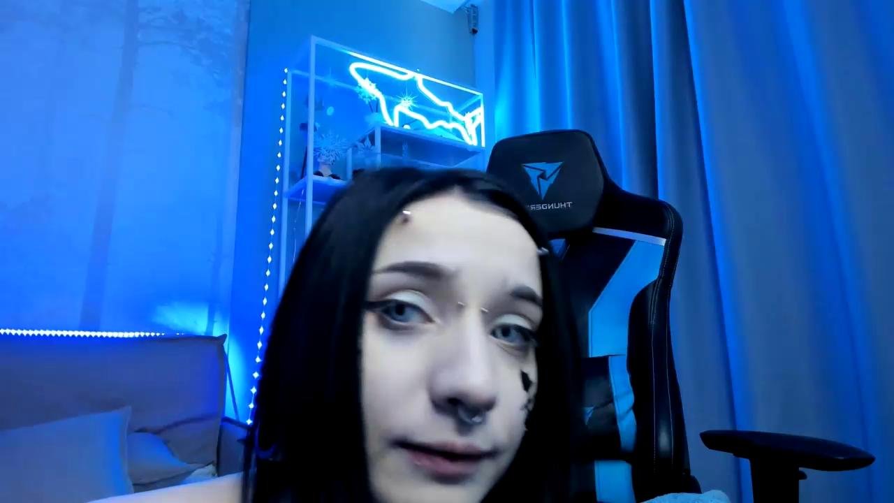 Watch nikki_webb recorded live streams from Chaturbate on 2024/01/02, Cam Archive